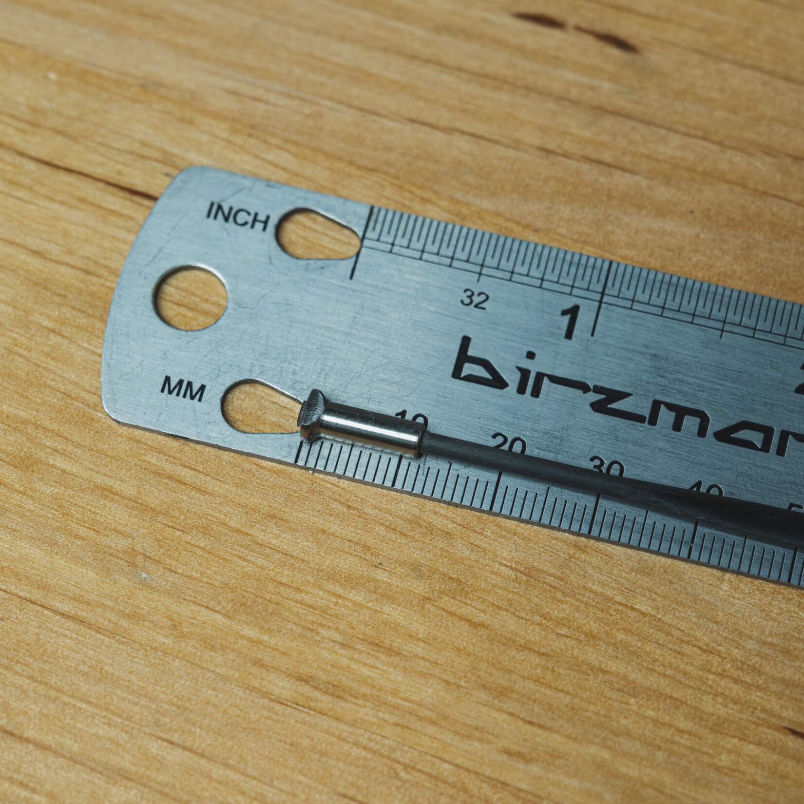 New generation carbon spokes from Light Bicycle